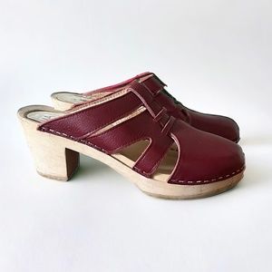 Maguba Swedish Clogs Red Leather Wood Heel Size 39 US 9 9.5
